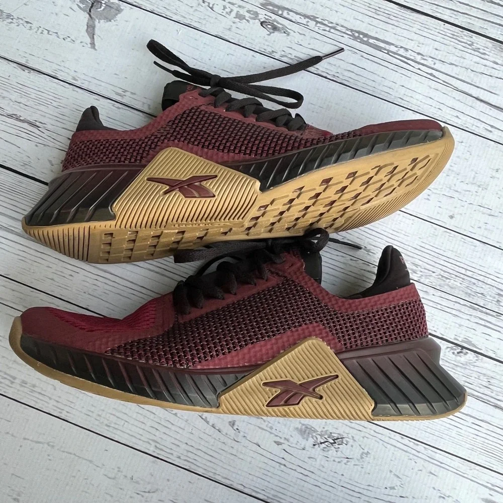 Reebok Mens Burgundy Black Gum Cross Training Fitness Gym Workout Shoes Size 8